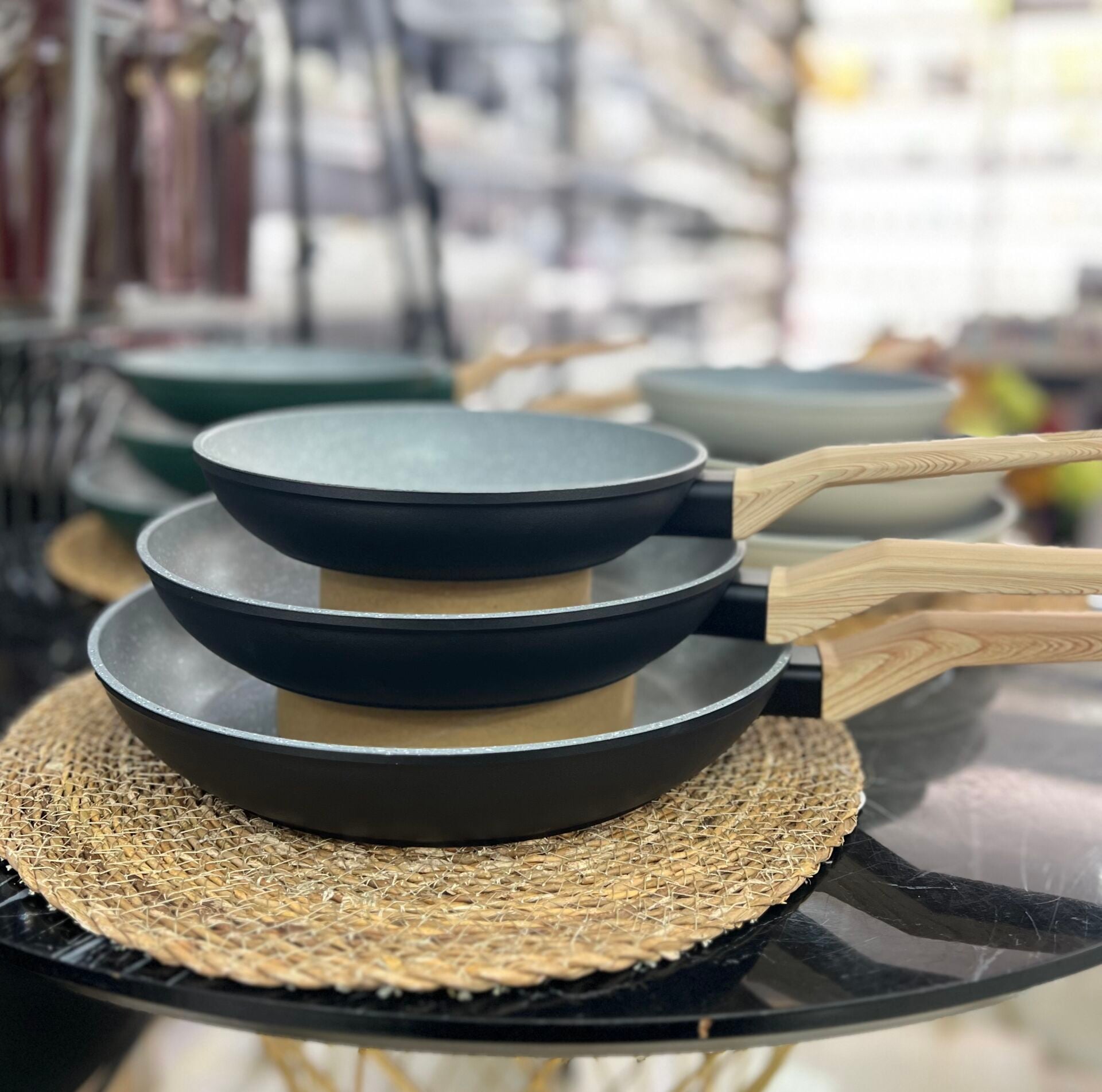 WINTERBACH 20-24-28CM STONE ÜÇLÜ TAVA SET SİYAH